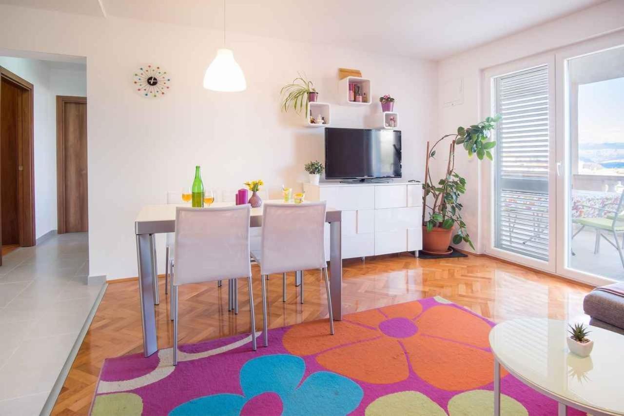 Apartments In Vrbnik/Insel Krk 36002 Exterior photo